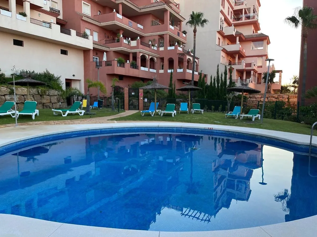 Apartment Duquesa Regent مانيلفا